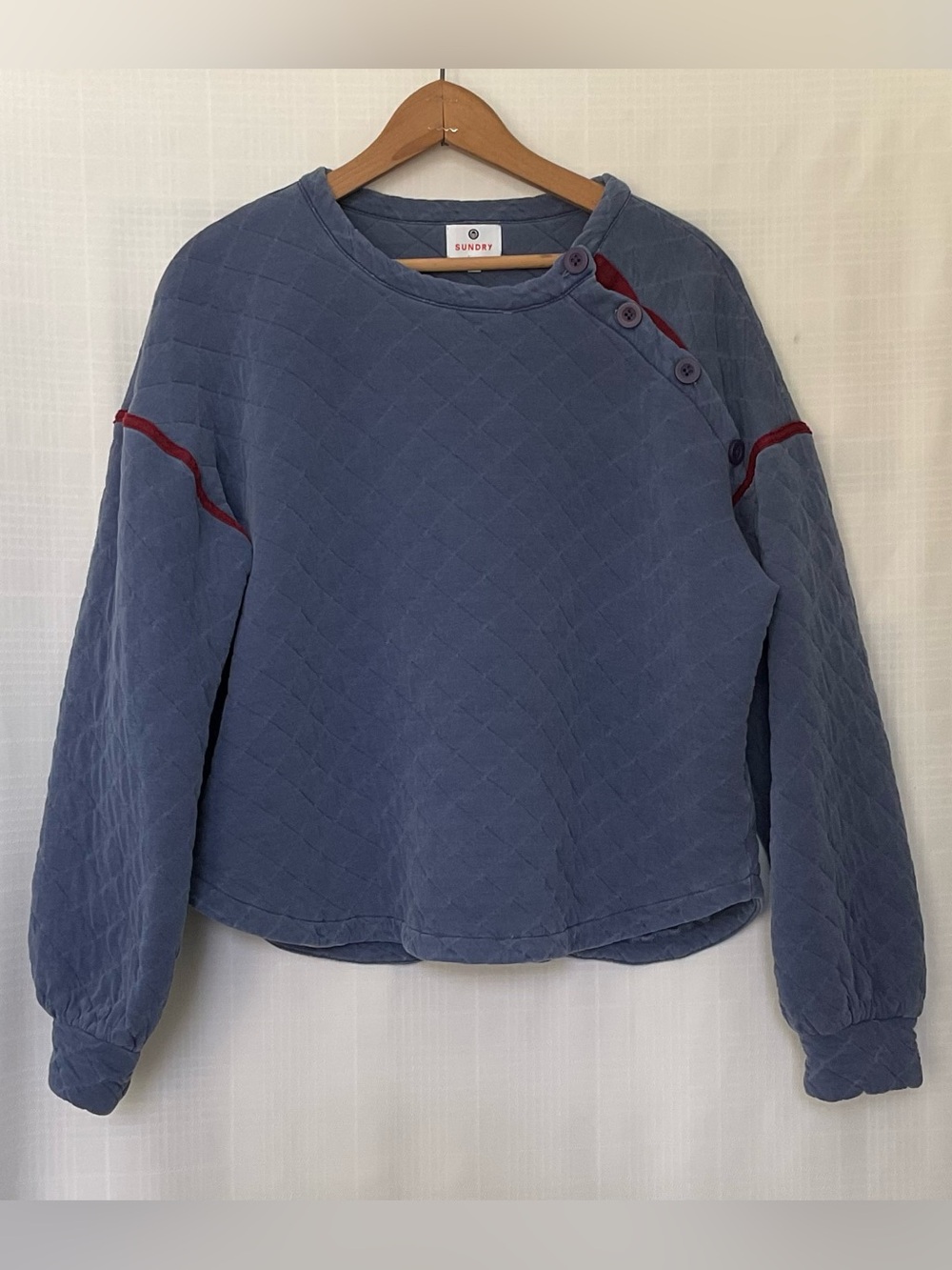 Sundry Quilted Slate Blue Pullover with Burgundy Trim